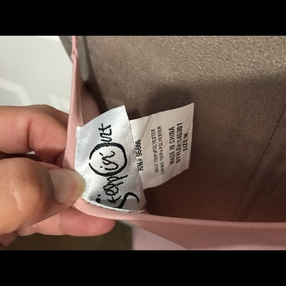 Steppin' Out Tank Top - Picture 4 of 4